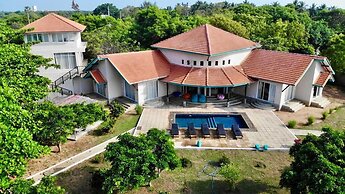 The beach house by Kay jay Hotels