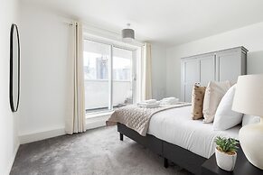The Canary Wharf Collection