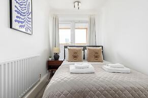 The Canary Wharf Collection