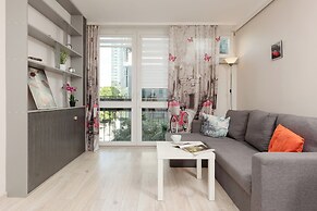 City Center Apartment by Renters