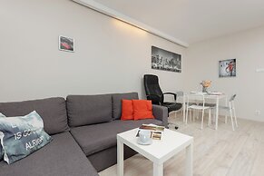 City Center Apartment by Renters
