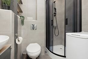 City Center Apartment by Renters