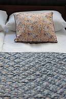 City Center Apartment by Renters