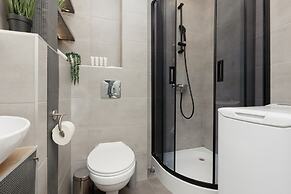 City Center Apartment by Renters