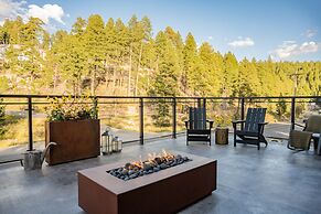 Grand Cloudcroft Hotel