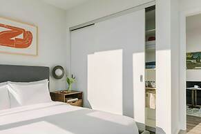 Sonder by Marriott Bonvoy Artesa Apartments West Queen West