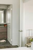 Sonder by Marriott Bonvoy Artesa Apartments West Queen West