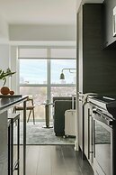 Sonder by Marriott Bonvoy Artesa Apartments West Queen West