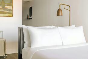 Sonder by Marriott Bonvoy Artesa Apartments West Queen West