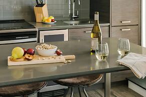 Sonder by Marriott Bonvoy Artesa Apartments West Queen West