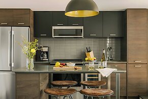 Sonder by Marriott Bonvoy Artesa Apartments West Queen West