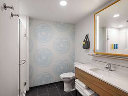 TRU by Hilton Chesapeake, VA