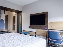 TRU by Hilton Chesapeake, VA