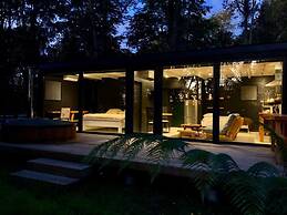 Calma Cabins