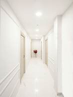 The Rent Tent Suite 23