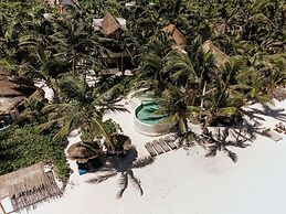 Mahayana Tulum Beach Homes
