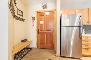 Buffalo Lodge #8329 by Summit County Mountain Retreats