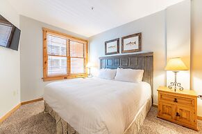 Buffalo Lodge #8329 by Summit County Mountain Retreats