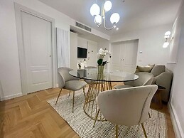 Bellagio Luxury Suites Apartments