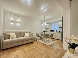 Bellagio Luxury Suites Apartments