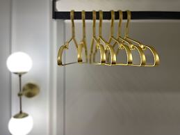 Bellagio Luxury Suites Apartments