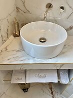 Bellagio Luxury Suites Apartments