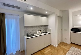 Bellagio Luxury Suites Apartments