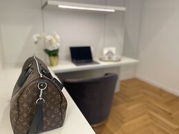 Bellagio Luxury Suites Apartments