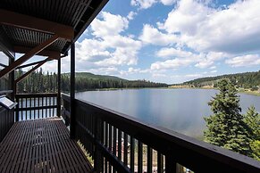 Lac Le Jeune Resort