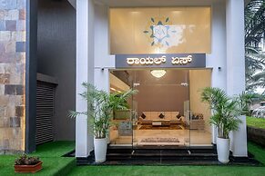 Royal Ace Boutique Hotel