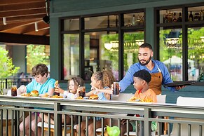 HeartSong Lodge & Resort