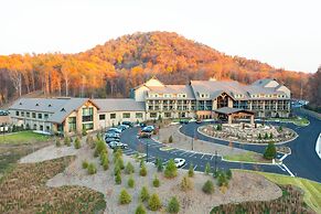 HeartSong Lodge & Resort