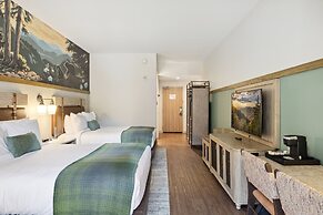 HeartSong Lodge & Resort