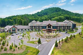 HeartSong Lodge & Resort