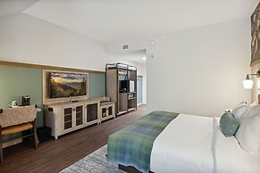 HeartSong Lodge & Resort