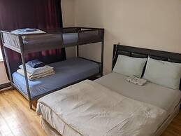 Vancouver Backpacker House