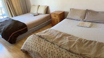 Vancouver Backpacker House