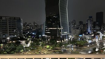 HUX - Houx Pinheiros By Anora Spaces