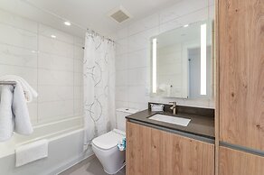 Global Luxury Suites Miami Worldcenter