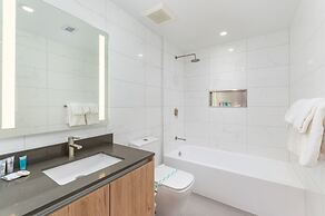 Global Luxury Suites Miami Worldcenter