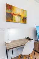 Global Luxury Suites Miami Worldcenter