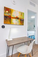 Global Luxury Suites Miami Worldcenter