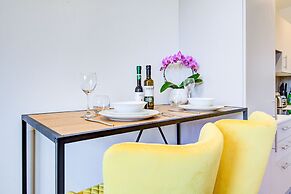 Beautiful 1-bed Apartment in Cheam, Sutton