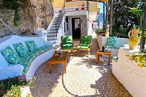 Amalfi Detached Sea View Villa W/solarium Terrace