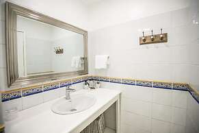 Angeli Gardens Boutique Hotel