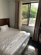 Immaculate 1-bed Apartment in Riverside Drive