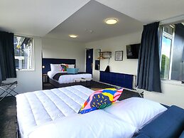 Urban Lounge Sleepery