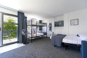 Urban Lounge Sleepery