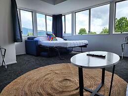 Urban Lounge Sleepery