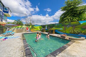 Urban Lounge Sleepery